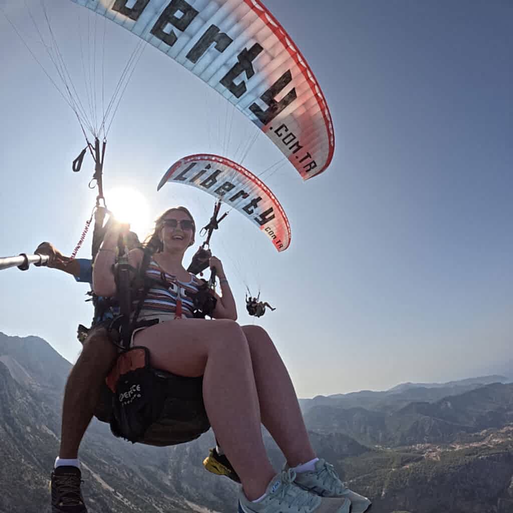 yamac-parasutu-babadag- yanyana ucus
